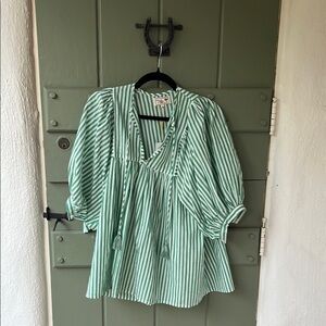 Mille Thalia blouse in Kelly Green Stripe with Bib Collar and 3/4 Sleeves - NWT